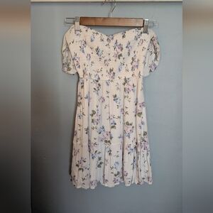 ✨ Hollister Floral Mini Dress - Cream and Purple